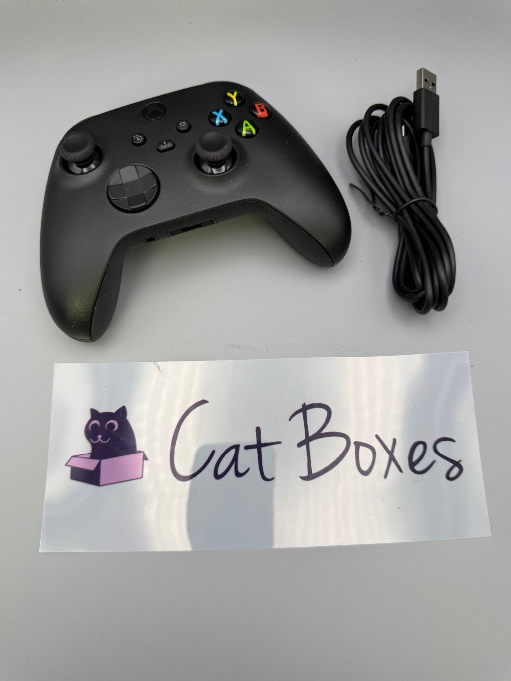 Microsoft Official Xbox Series X & S Wireless Controller - Carbon Black + USB Cable
